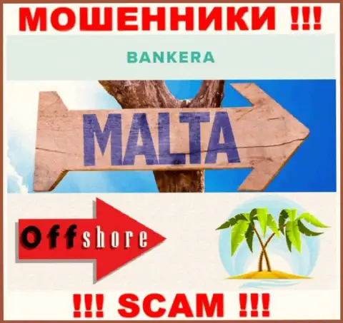 С Банкера Ком не рекомендуем взаимодействовать, адрес регистрации на территории Malta